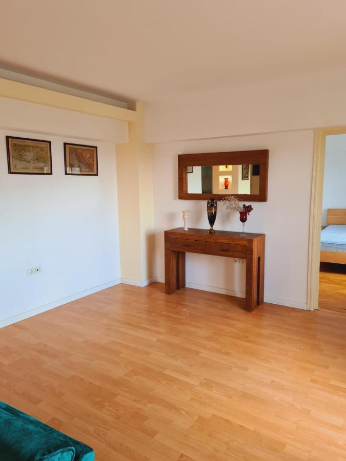 Old Town Apartment With Panoramic View Bukareszt Zewnętrze zdjęcie