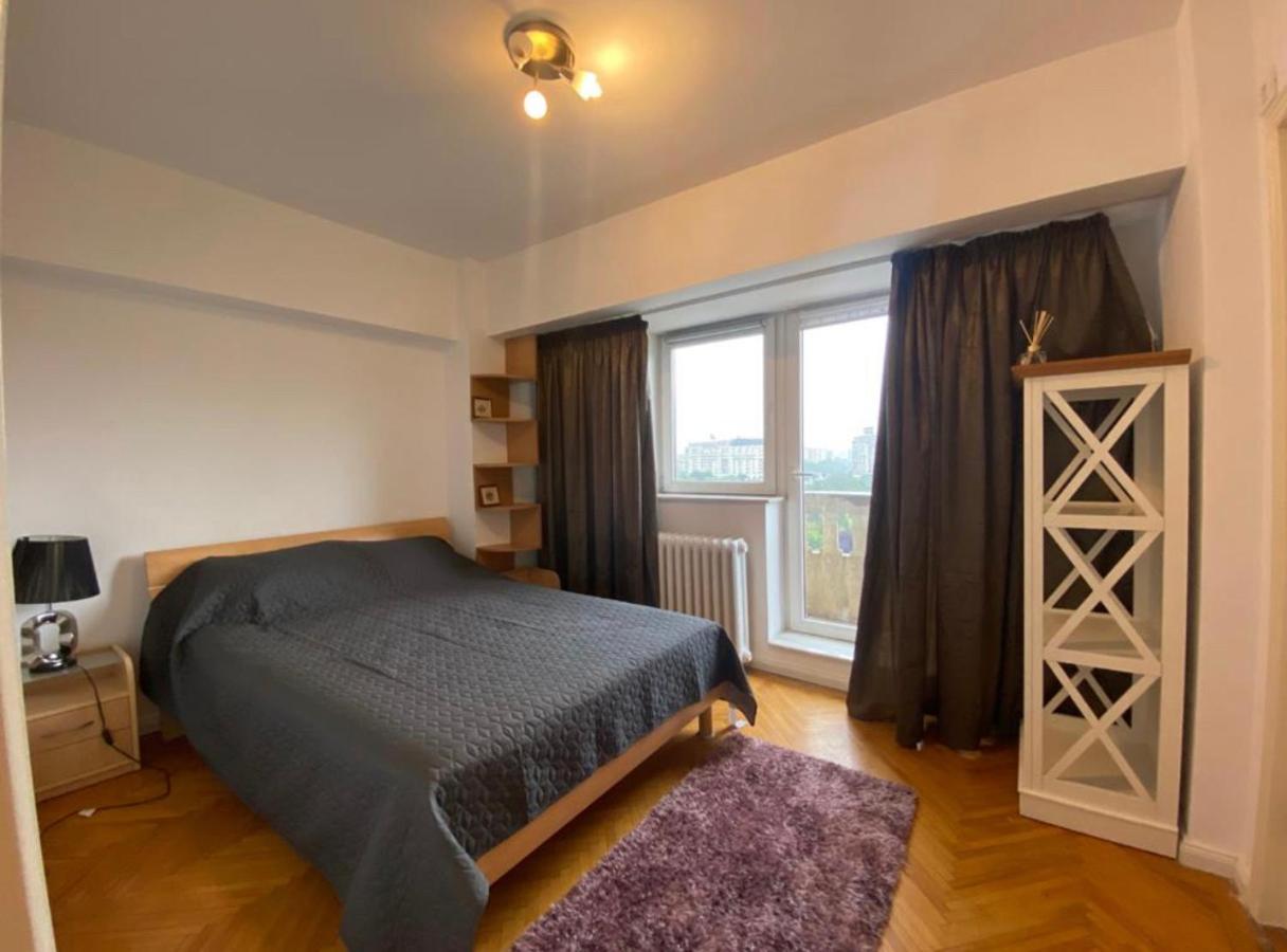 Old Town Apartment With Panoramic View Bukareszt Zewnętrze zdjęcie